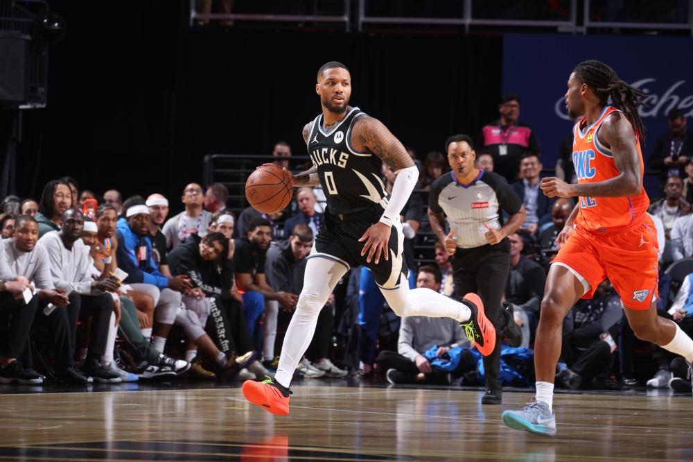 而且在防守 而且在防守