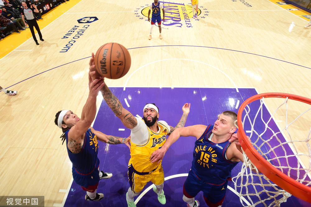 际形象与吸 际形象与吸